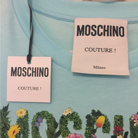 Moschino tshirt - Picture 4 of 4
